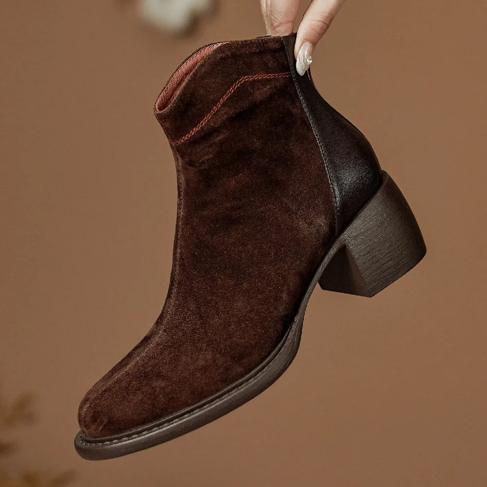 ADELA™ | Botas de terciopelo con tacón