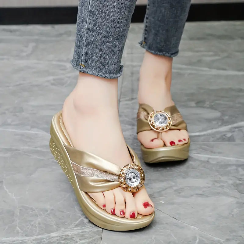 Sandalias con cuña